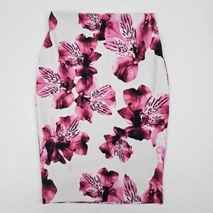Le Chateau Floral Pencil Skirt Size 2